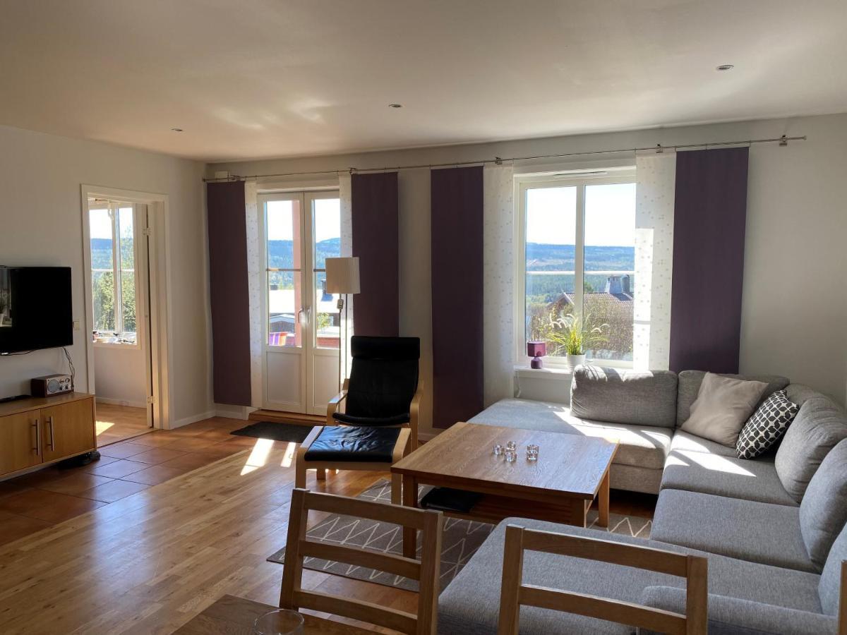 Funaesdalsporten Roeda Husen Funaesdalen Exteriér fotografie