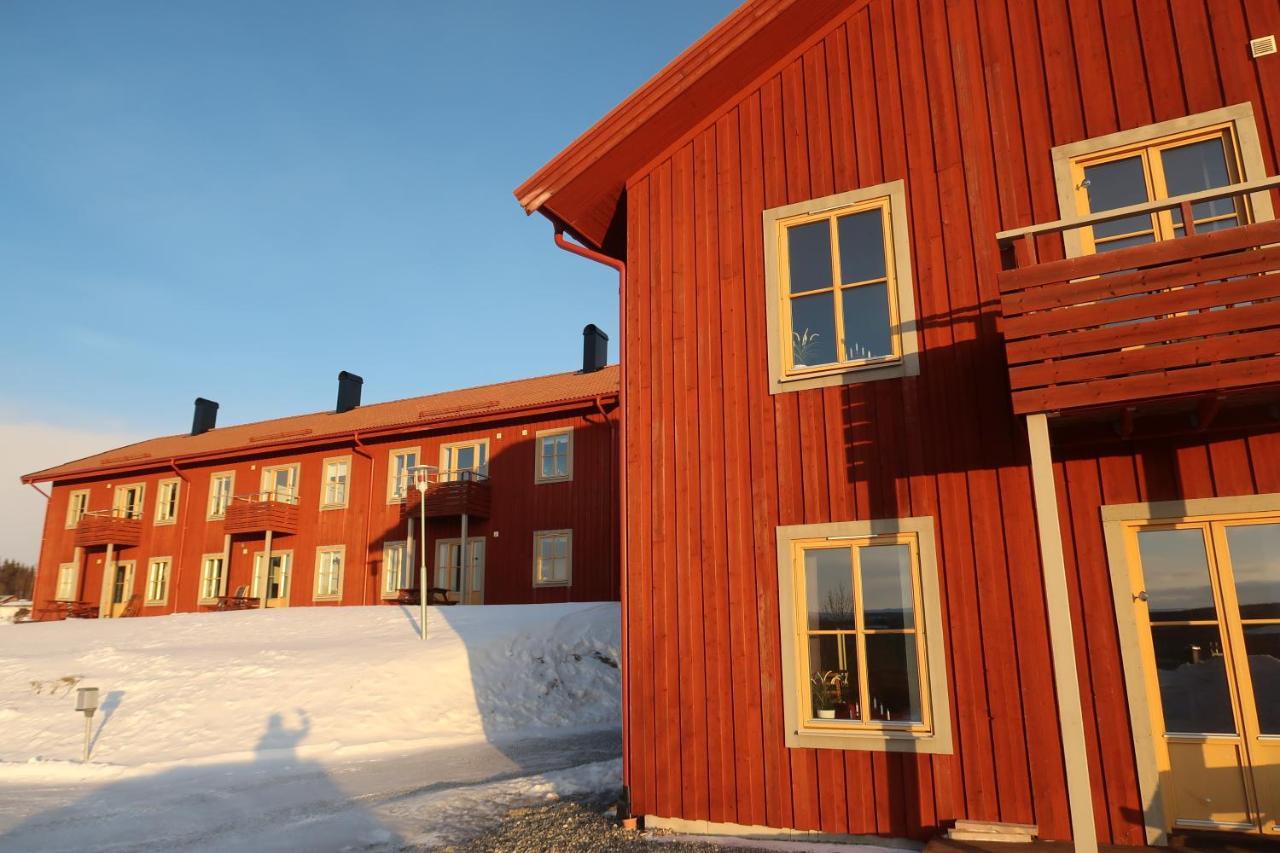 Funaesdalsporten Roeda Husen Funaesdalen Exteriér fotografie