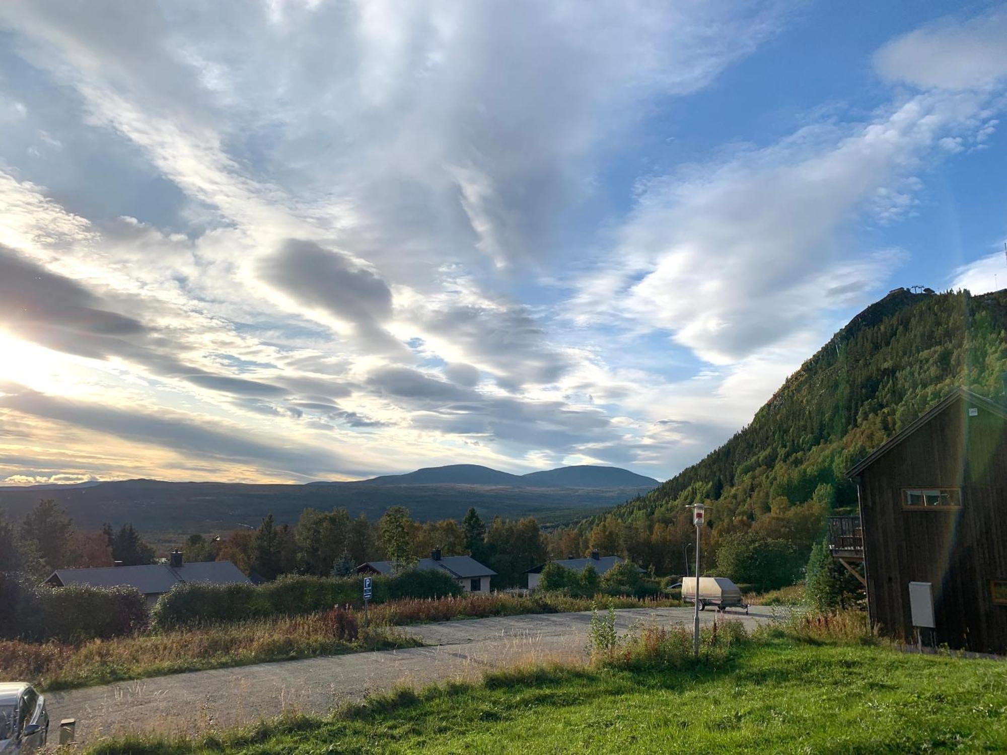 Funaesdalsporten Roeda Husen Funaesdalen Exteriér fotografie