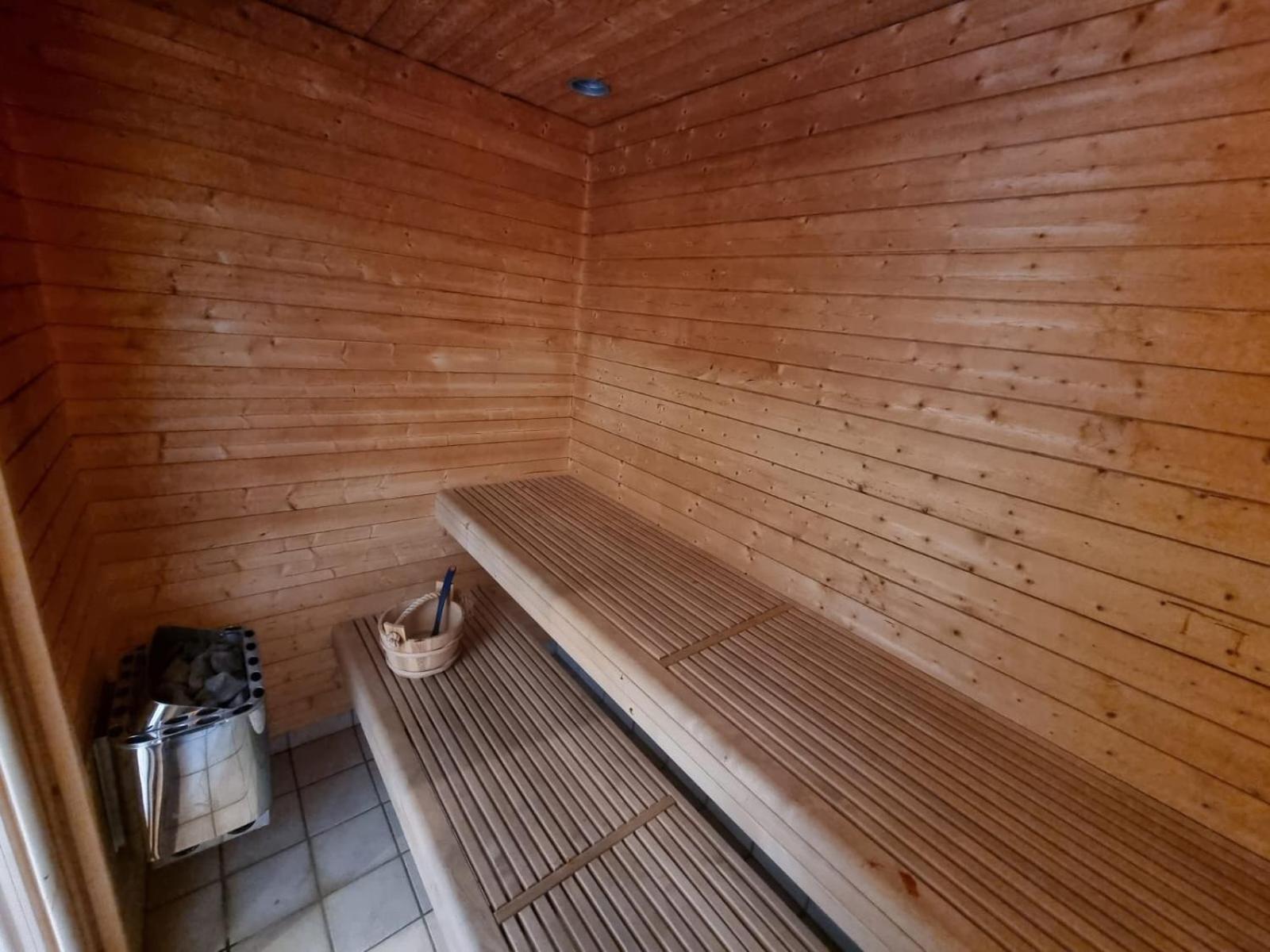 Funaesdalsporten Roeda Husen Funaesdalen Exteriér fotografie